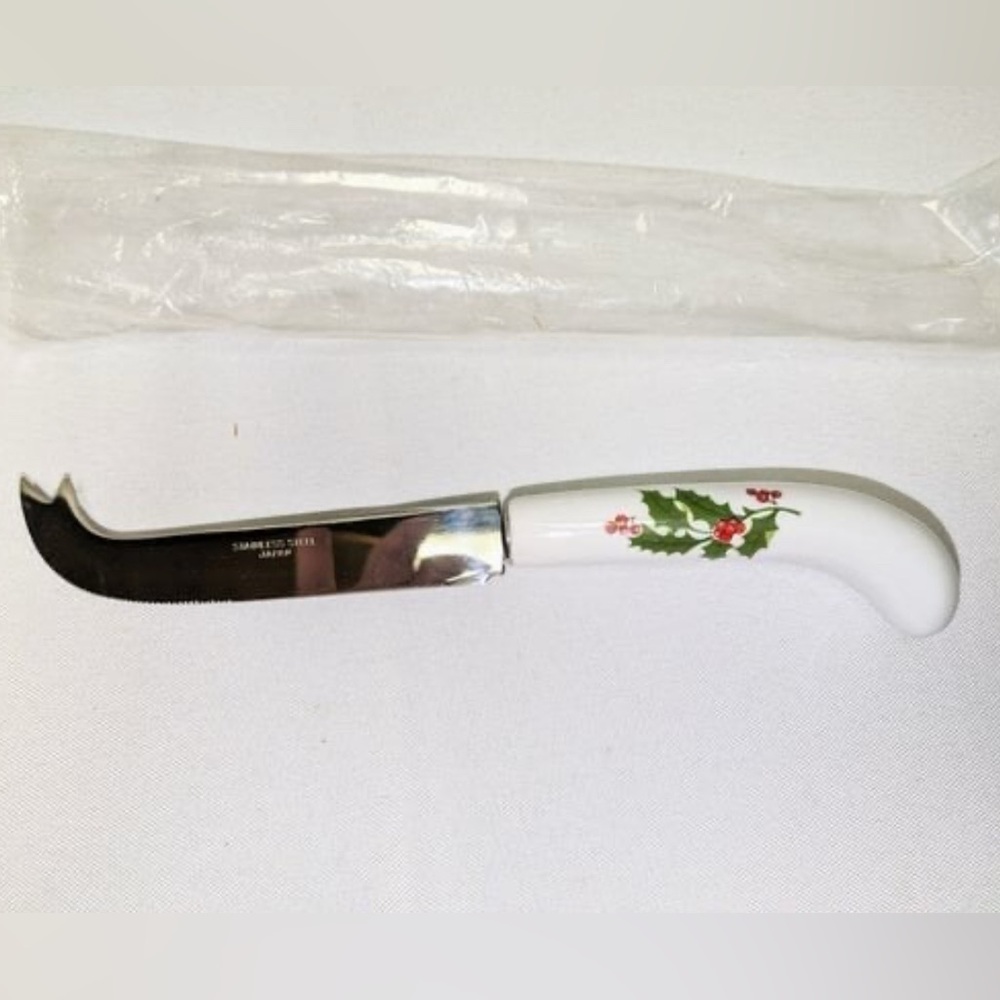 Vintage 1986 Macy's All the Trimmings Cheese Knife, Christmas Holly